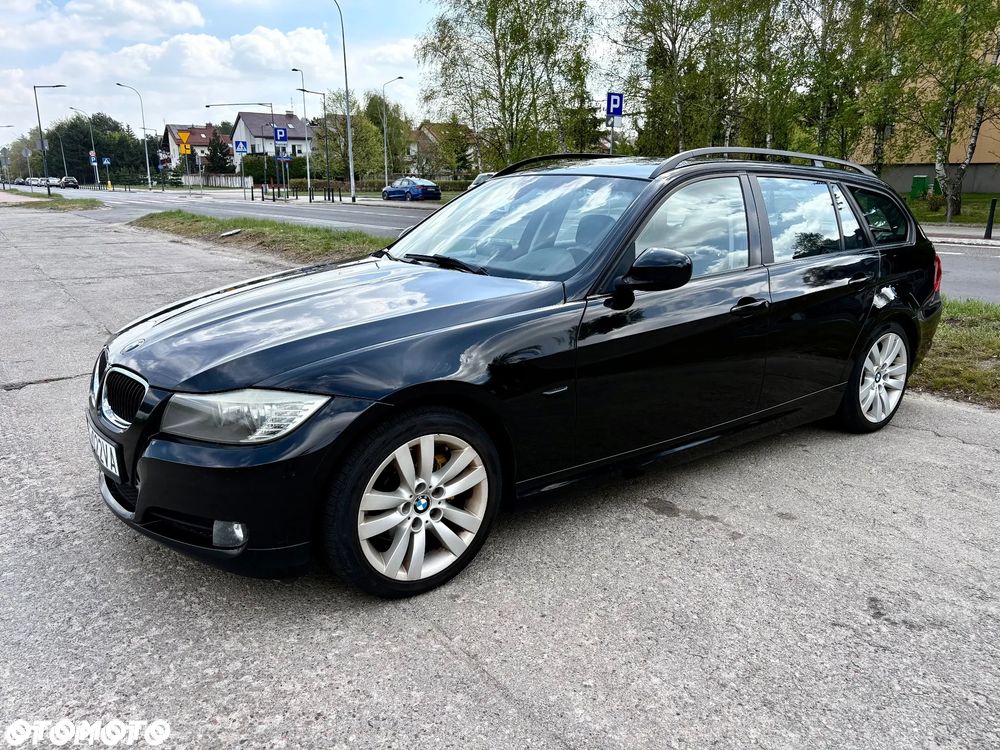 BMW Seria 3 318d - 1