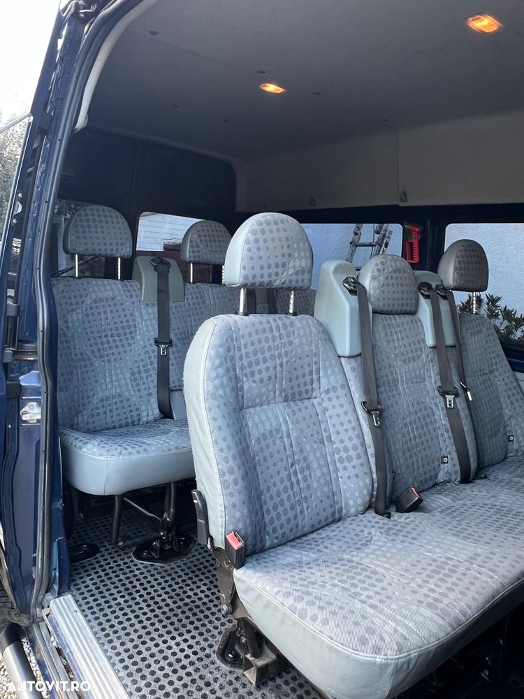 Ford Transit - 10