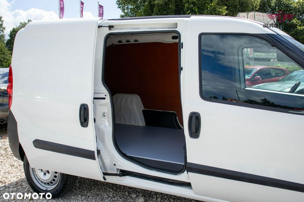 Opel Combo - 11