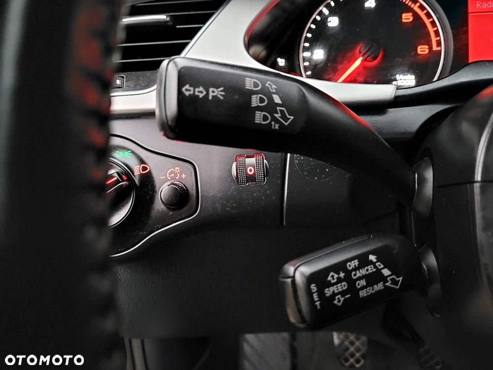 Audi A4 Limousine 2.0 TDI DPF Ambiente - 22