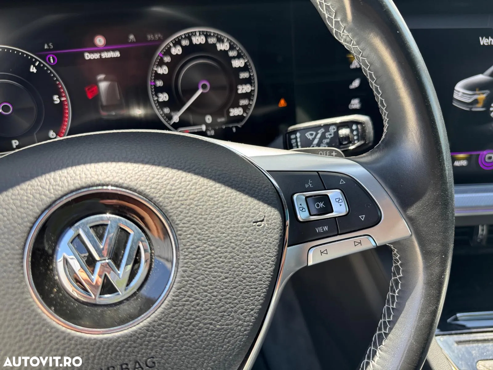 Volkswagen Touareg V6 TDI R-Style - 12