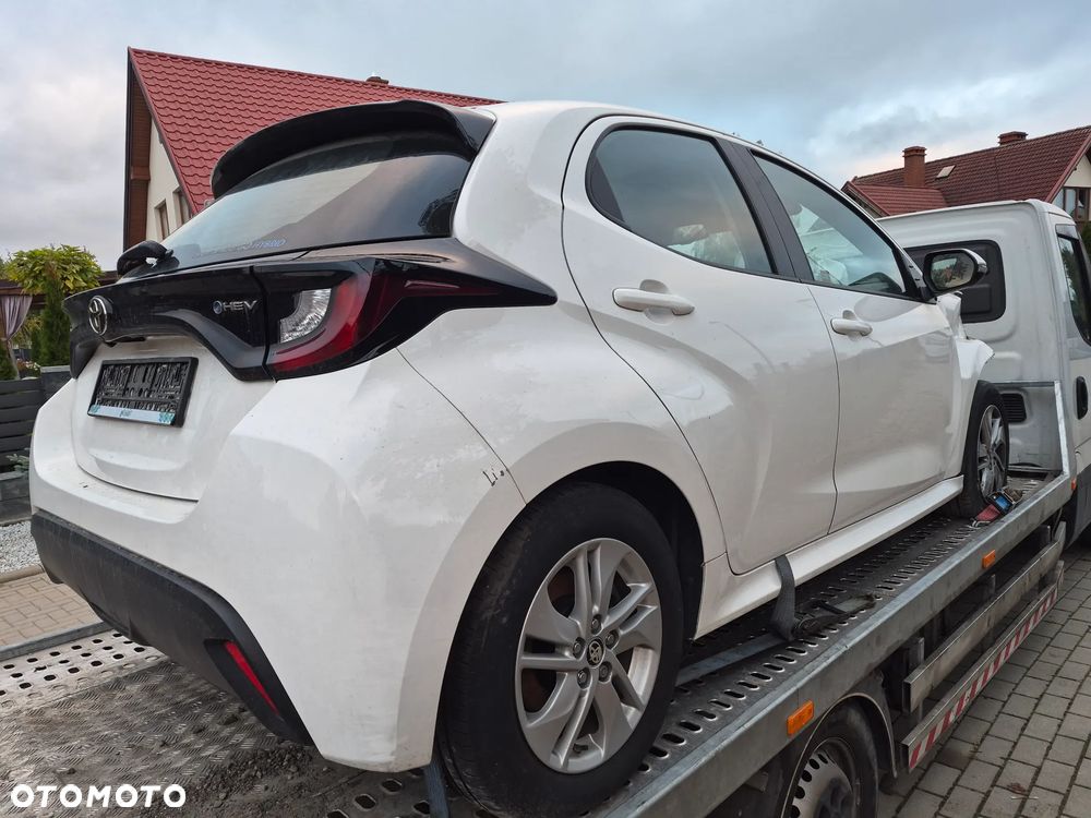 Toyota Yaris - 7