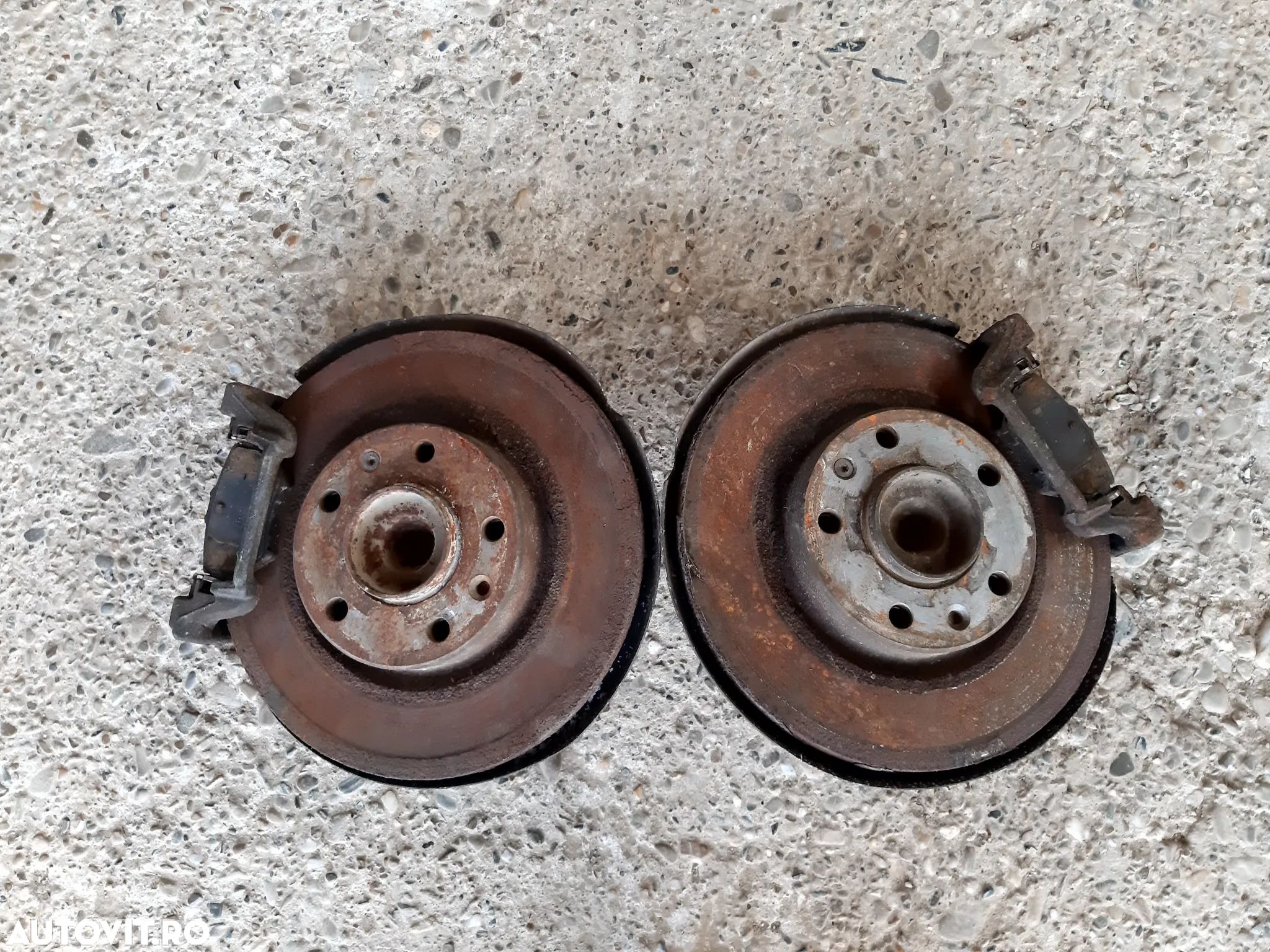 Fuzeta spate completa stanga / dreapta PEUGEOT308  II (T9) fabr. 2014 ---- - 1
