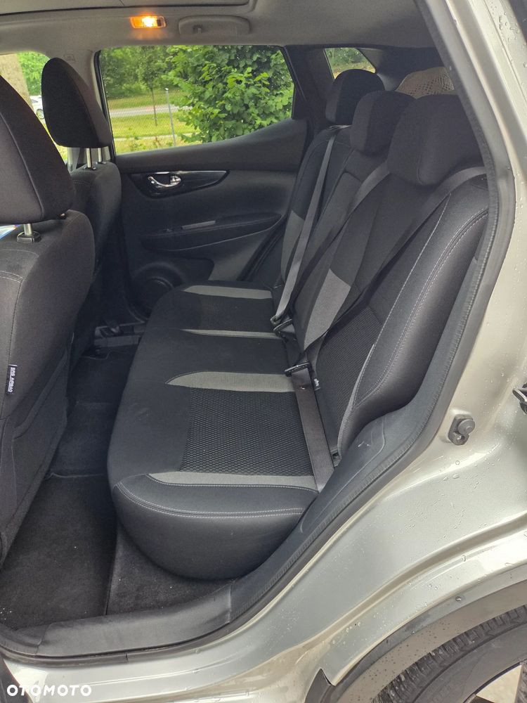 Nissan Qashqai 1.3 DIG-T Acenta EU6d - 19