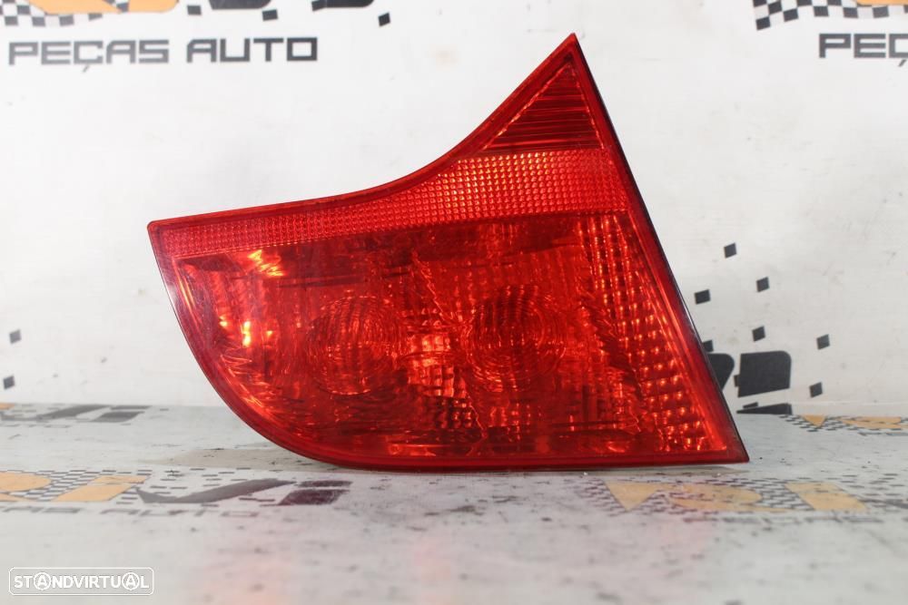 Farolim Esquerdo Audi A4 (8Ec, B7)  8E9945093a / 8E9 945 093 A / Condu - 1