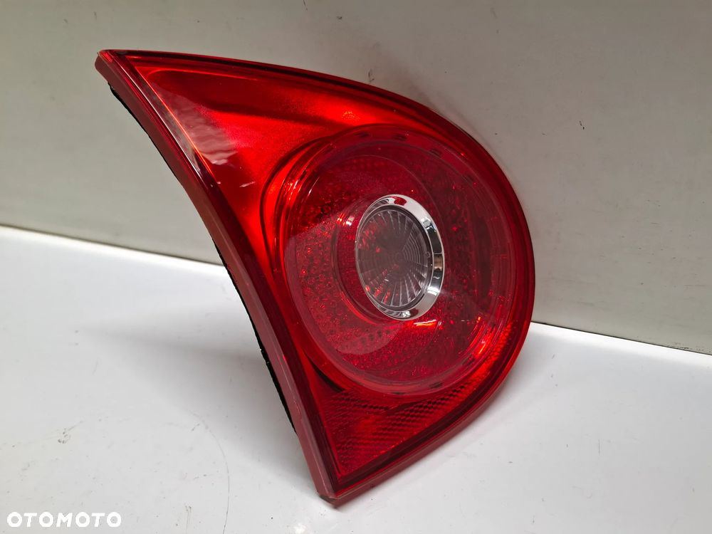 NOWA LAMPA W KLAPE LEWA VW GOLF V 03-09 SLASK WYSYLKA - 1