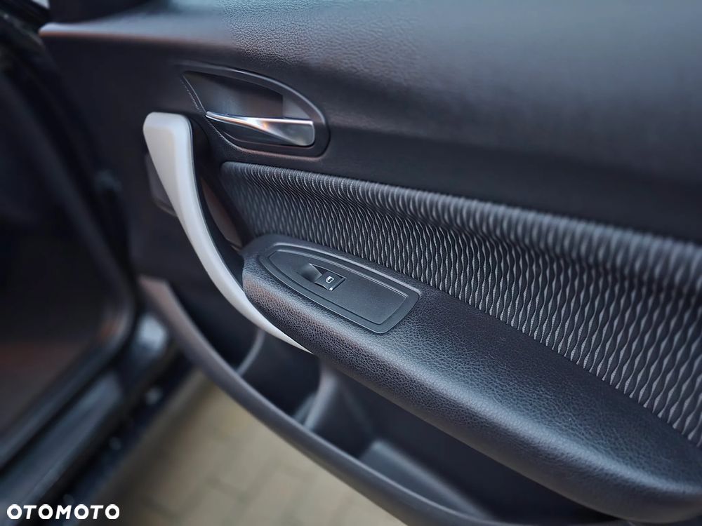 BMW Seria 1 118i Business Edition - 31