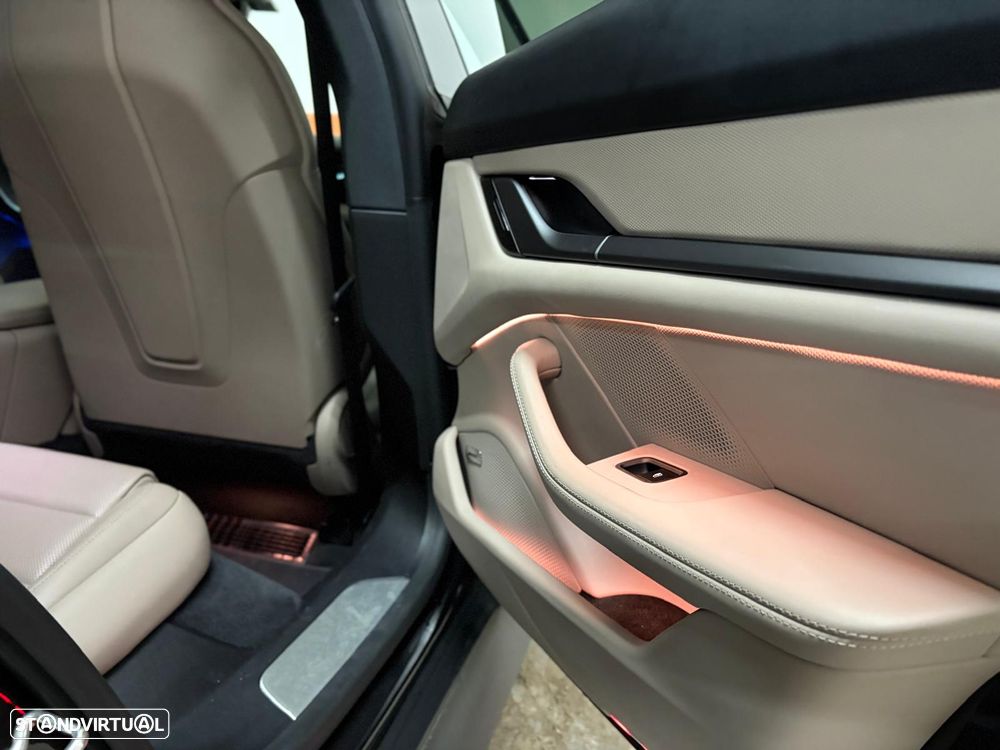 Porsche Taycan Standard - 21