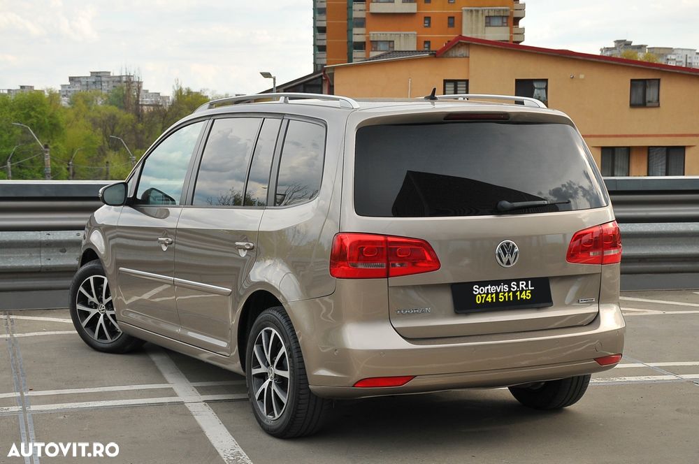 Volkswagen Touran - 6
