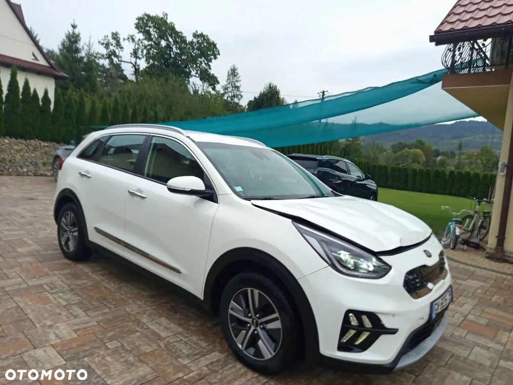 Kia Niro 1.6 GDI Plug-in Hybrid L Business Line - 1
