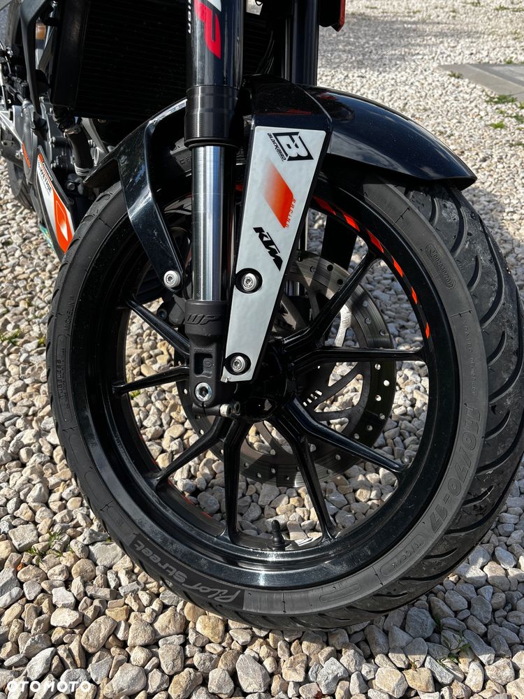 KTM Duke 125 - 5