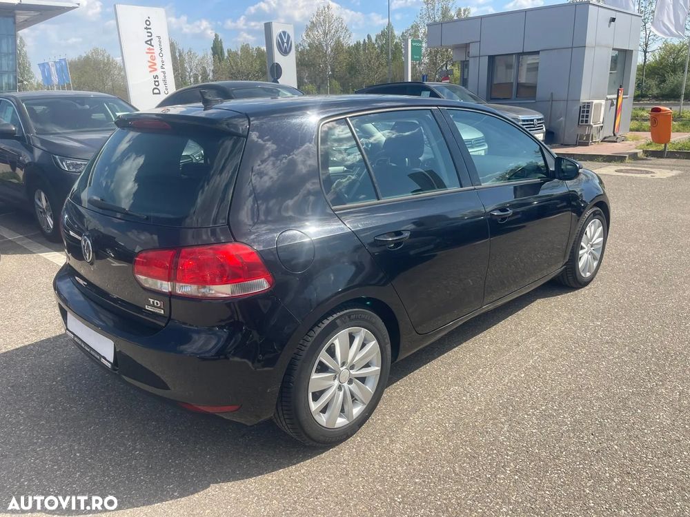 Volkswagen Golf 1.6 TDI DPF Trendline - 6