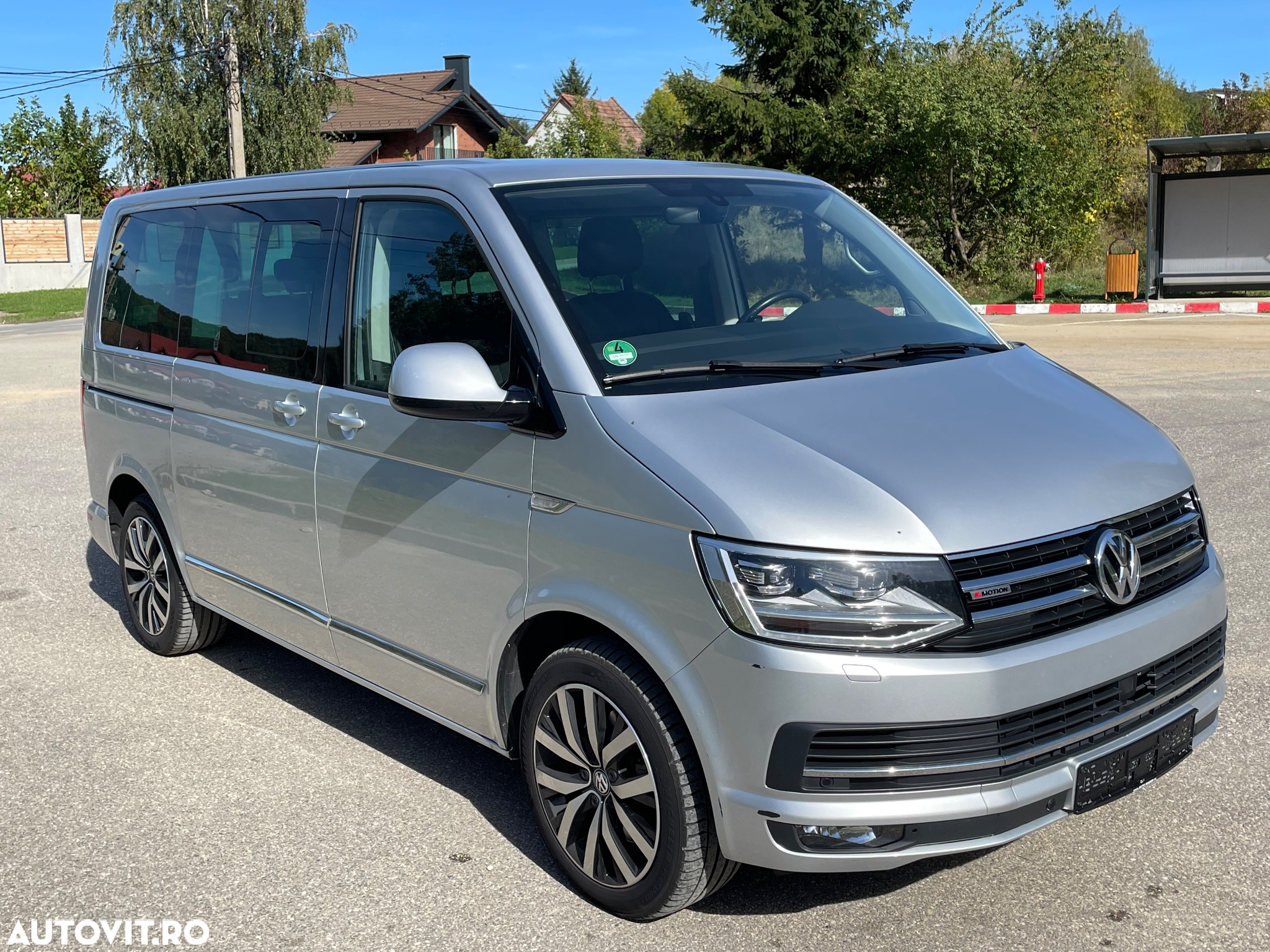 Volkswagen Multivan - 26