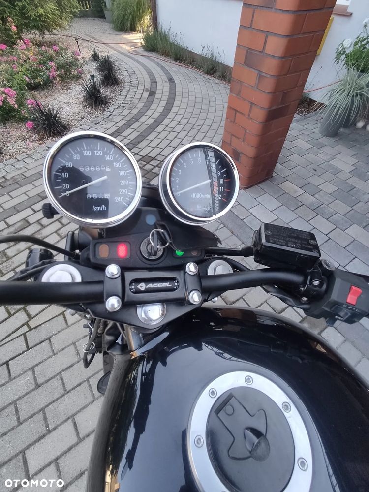 Kawasaki Zephyr - 5