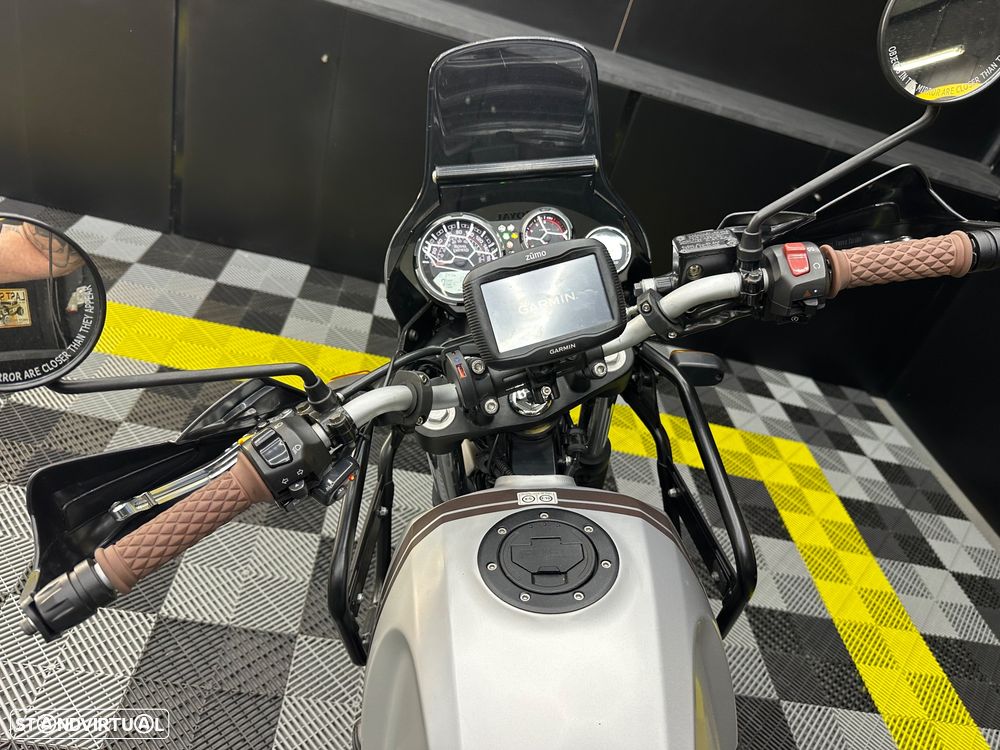 Royal Enfield Himalayan - 12
