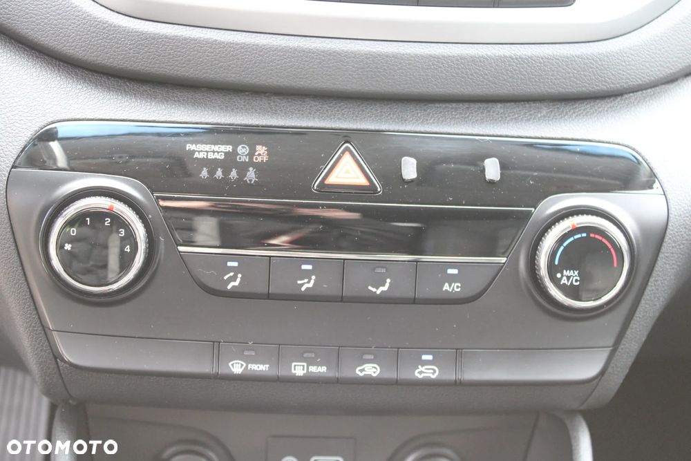 Hyundai Tucson 2.0 CRDi 2WD Trend - 29