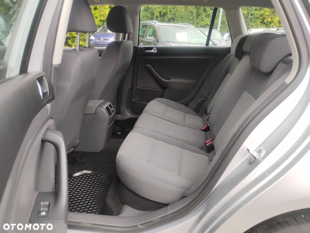 Volkswagen Golf 1.9 TDI DPF Sportline - 15