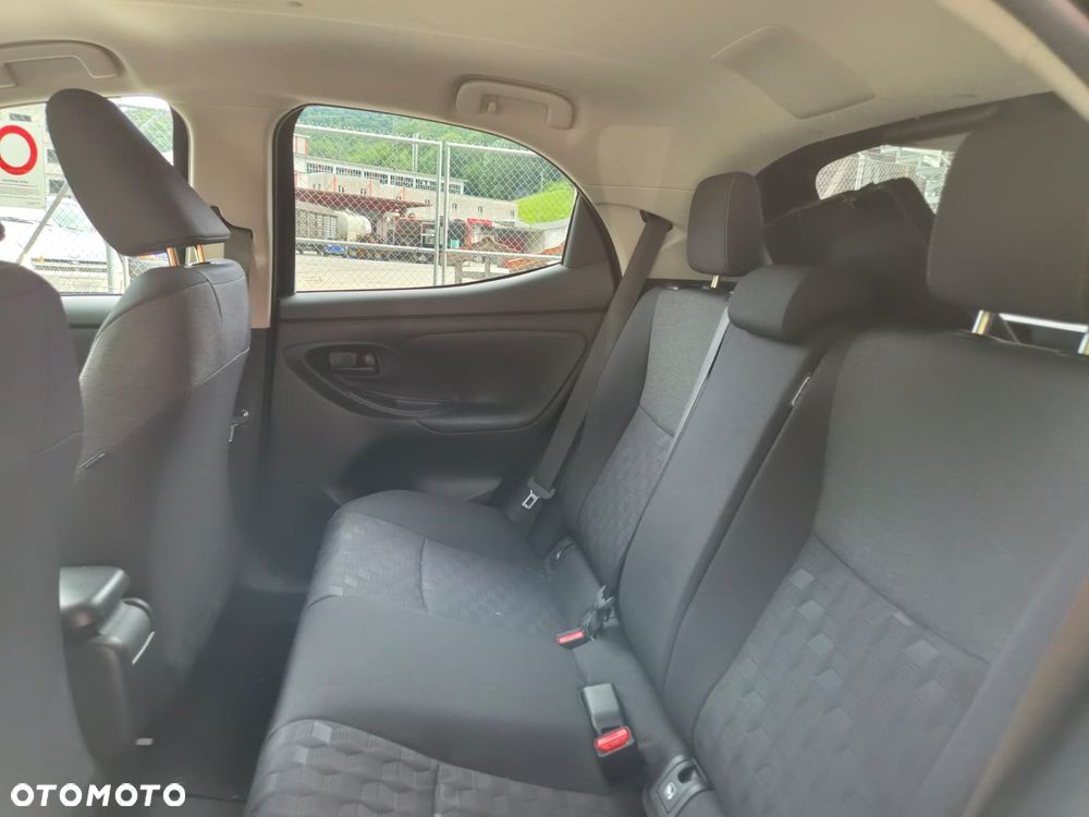 Toyota Yaris - 2