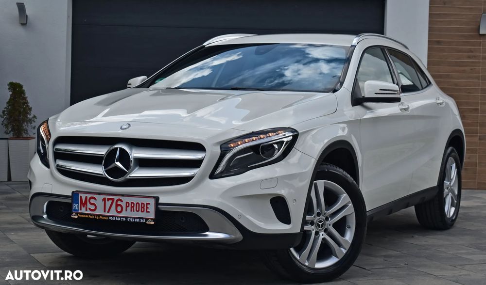 Mercedes-Benz GLA 200 7G-DCT Urban - 2