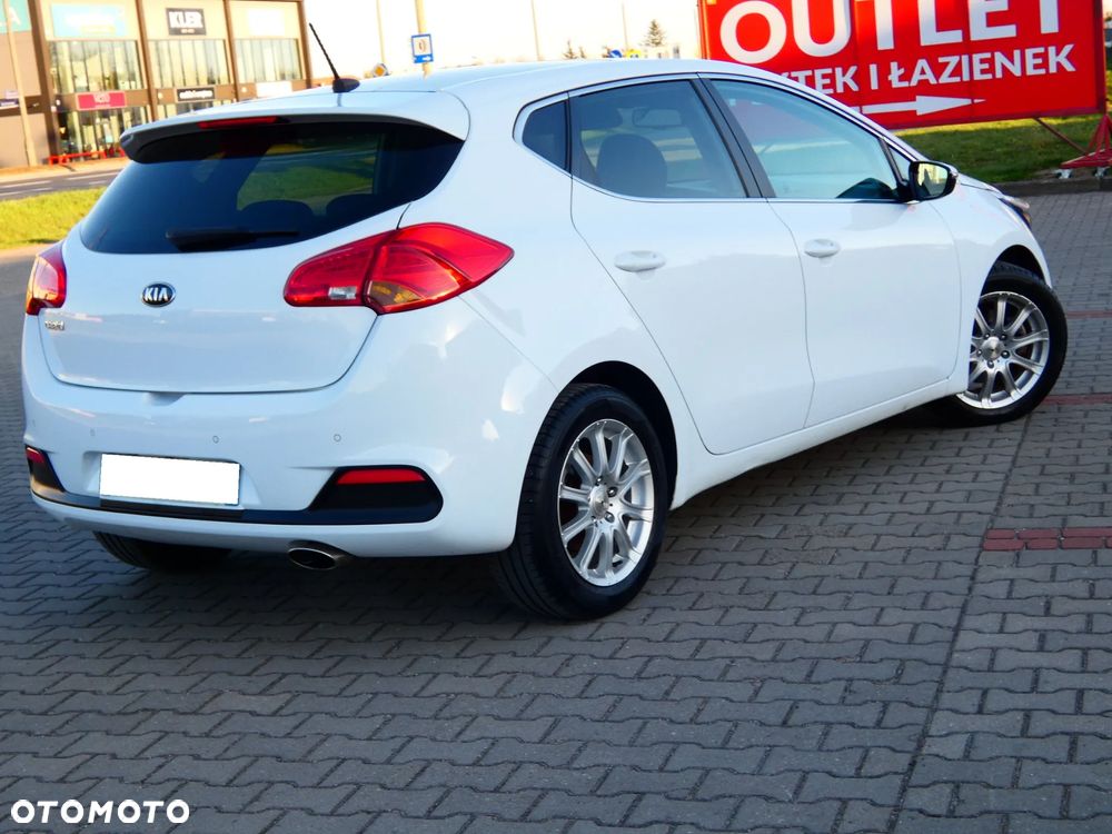 Kia Ceed 1.6 GDI Business Line - 9