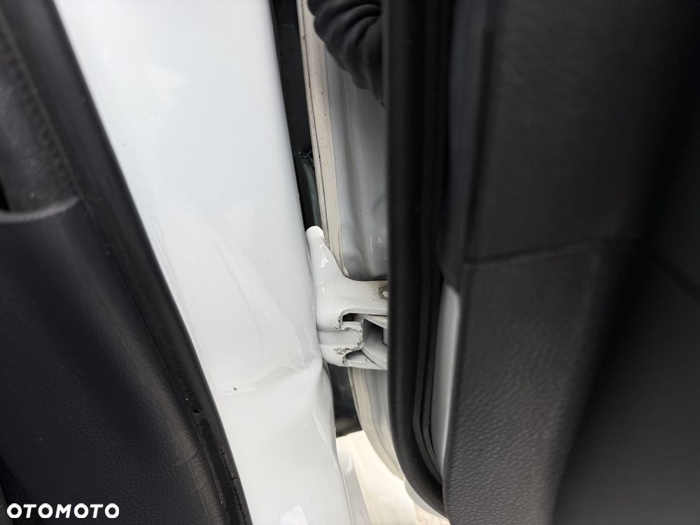 Toyota Corolla 1.8 Hybrid Comfort - 18