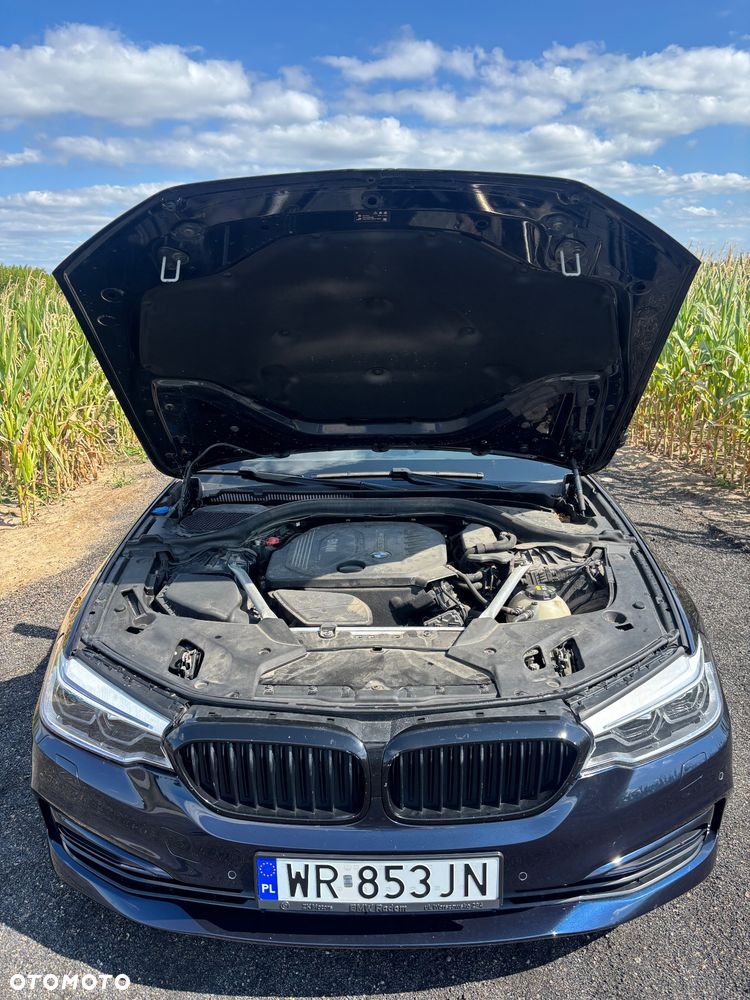 BMW Seria 5 520d Efficient Dynamics Sport Line sport - 31