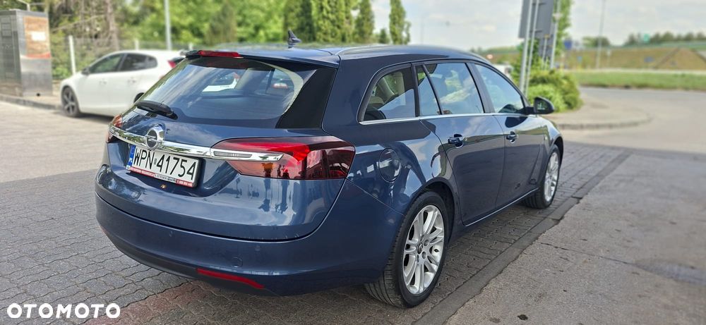 Opel Insignia 1.6 T Cosmo S&S - 4