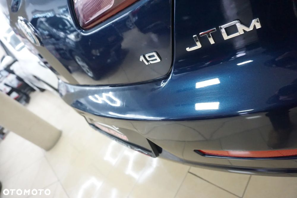 Alfa Romeo 159 1.9 JTDM 16V DPF Distinctive - 14