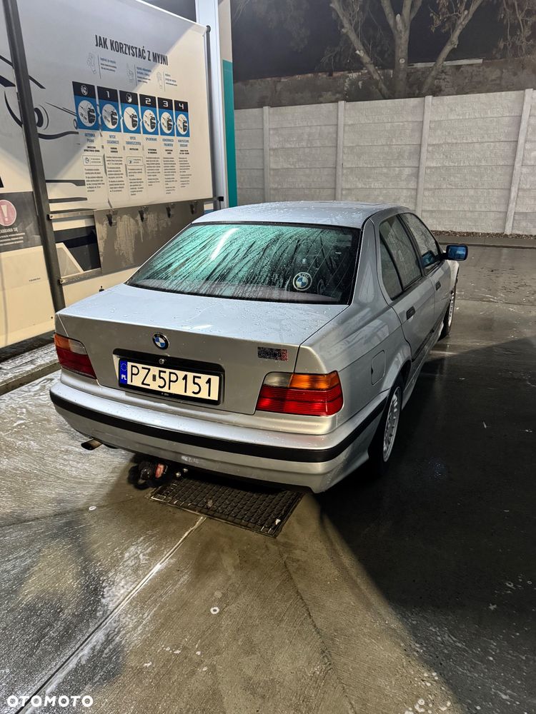 BMW Seria 3 - 6
