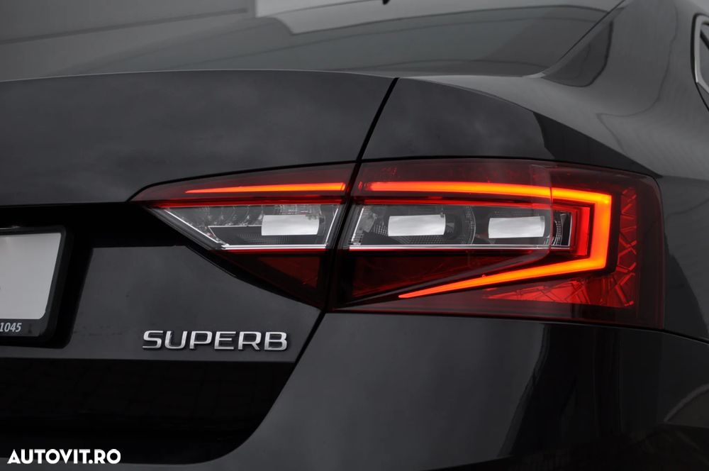 Skoda Superb 2.0 TDI DSG Laurin & Klement - 15