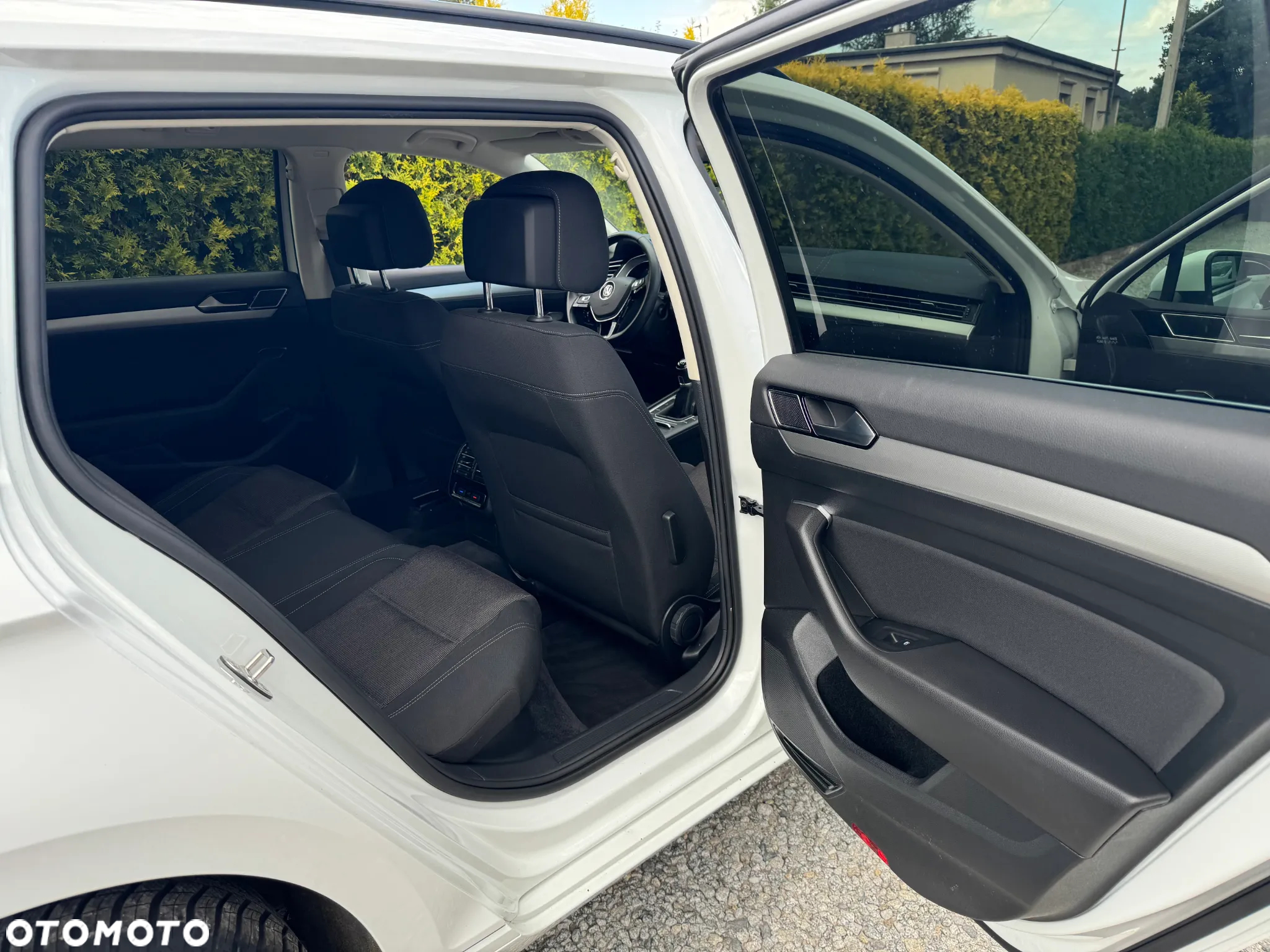 Volkswagen Passat 2.0 TDI BMT Comfortline - 20