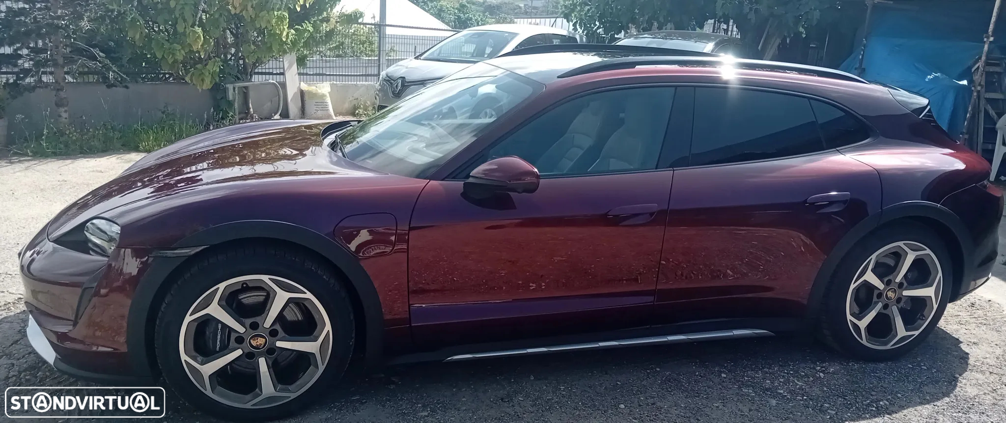 Porsche Taycan Cross Turismo 4 - 6