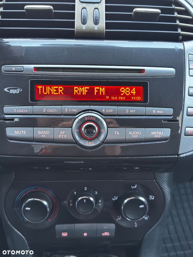 Fiat Bravo - 11