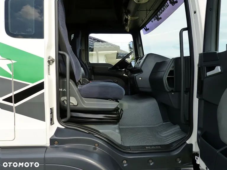 MAN TGL 12.250 / 12.240 / POMOC DROGOWA / AUTOLAWETA / SPECJALNY / EURO 5 - 25
