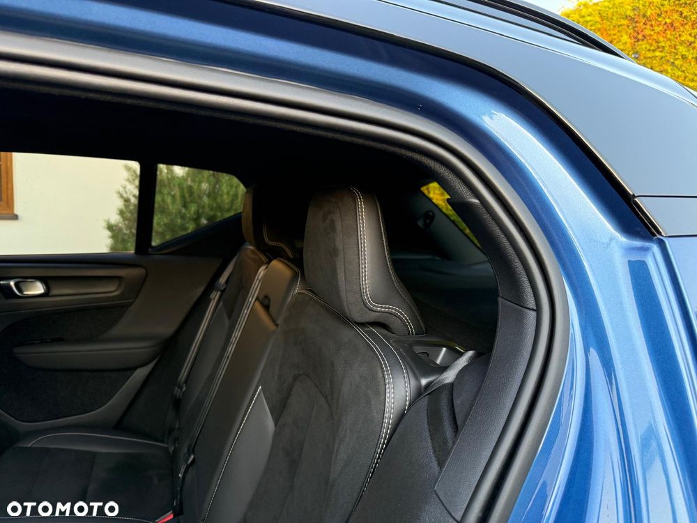 Volvo XC 40 T5 AWD R-Design - 19