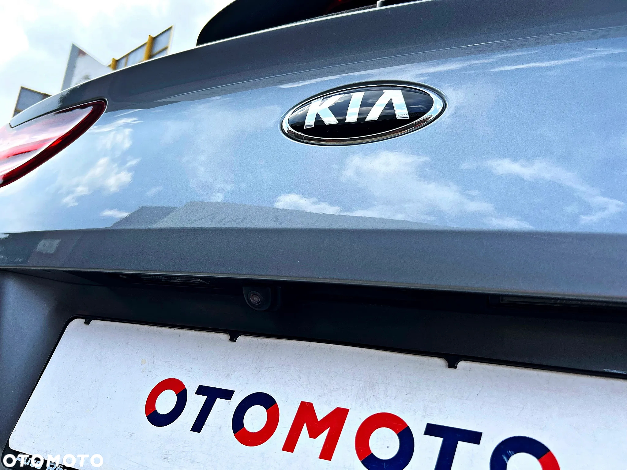 Kia Ceed 1.6 CRDi DCT Spirit - 11