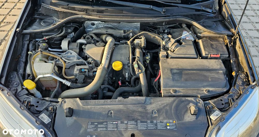 Renault Laguna dCi 110 FAP EDC Paris - 18