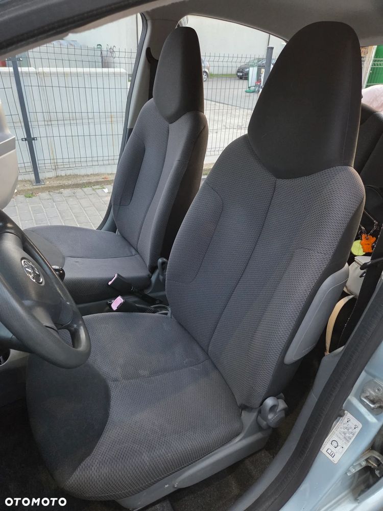 Toyota Aygo - 17