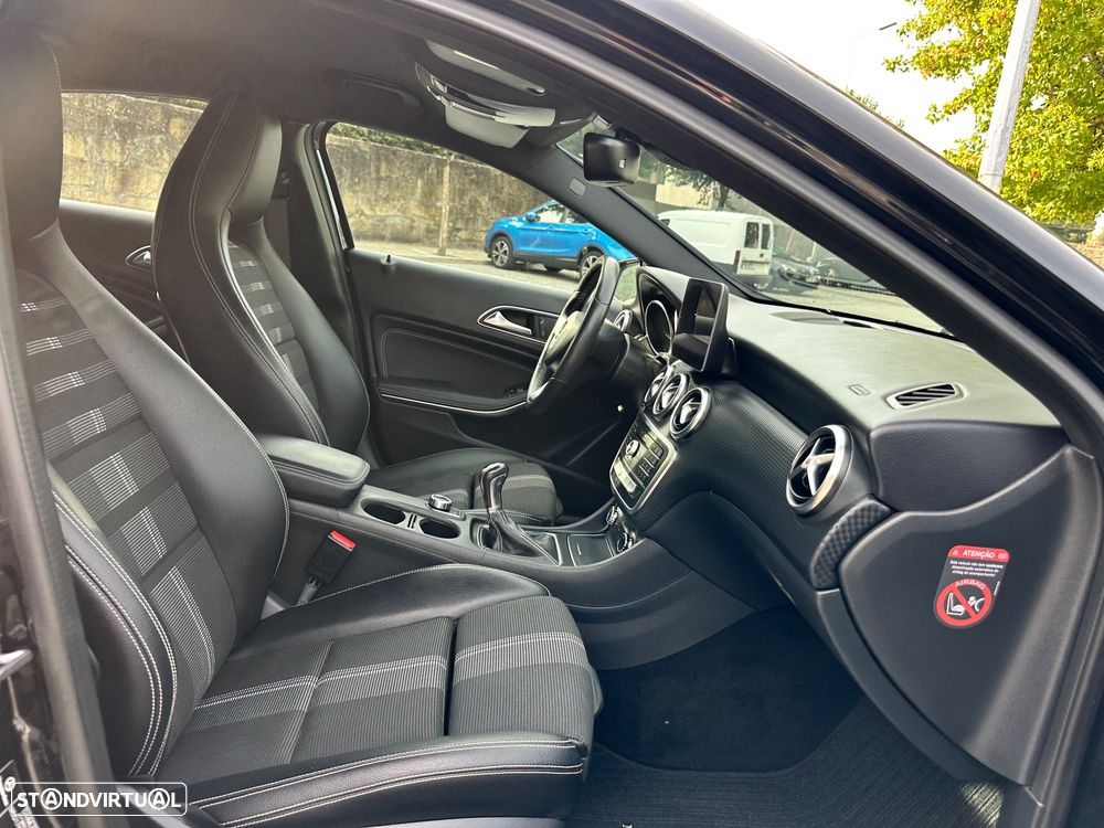 Mercedes-Benz A 180 d AMG Line - 47