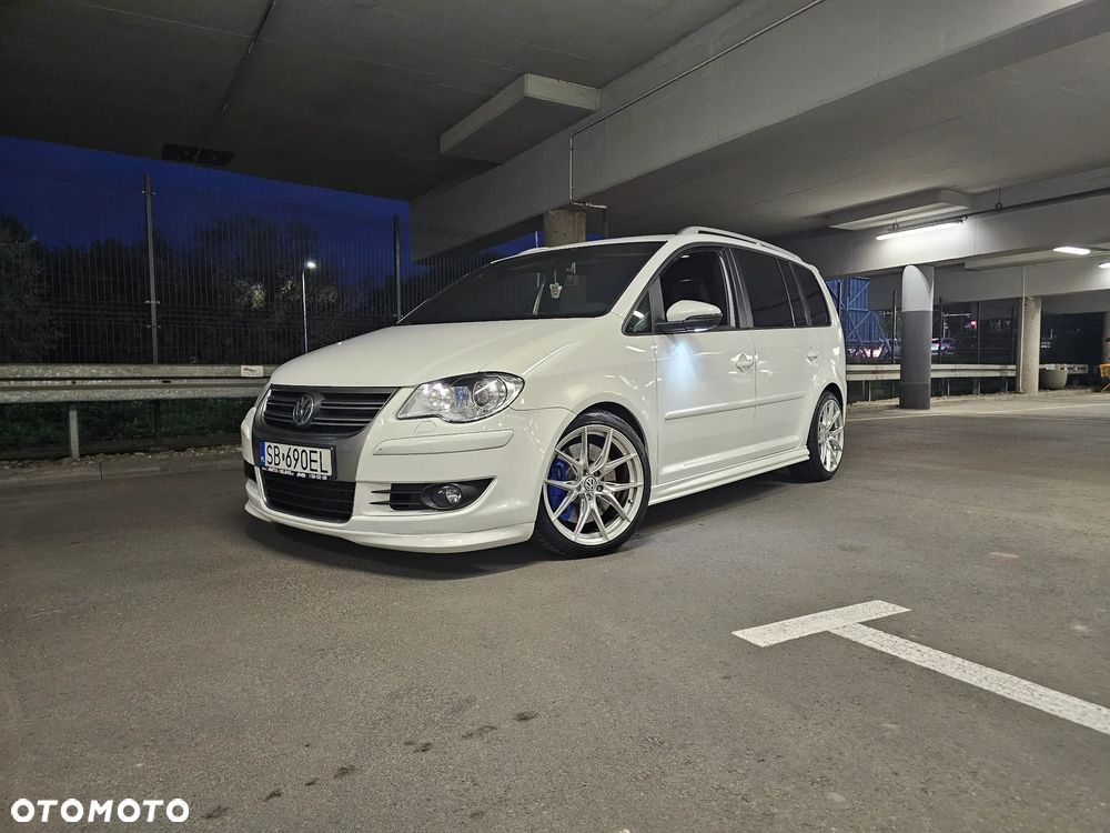 Volkswagen Touran - 3
