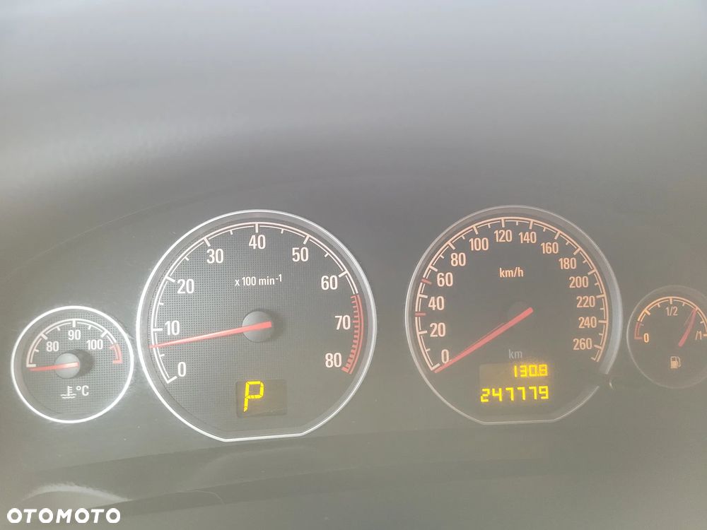 Opel Vectra - 9