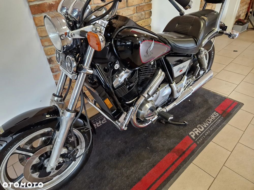 Honda Shadow - 10