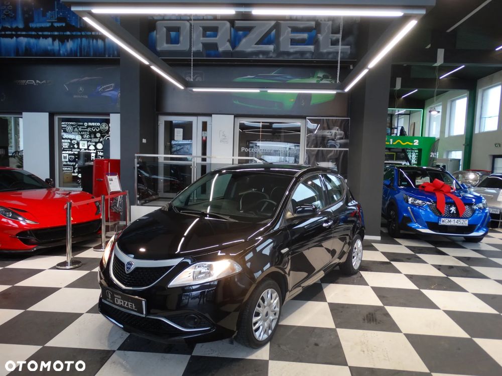 Lancia Ypsilon 1.2 8V Platinum S&S - 31