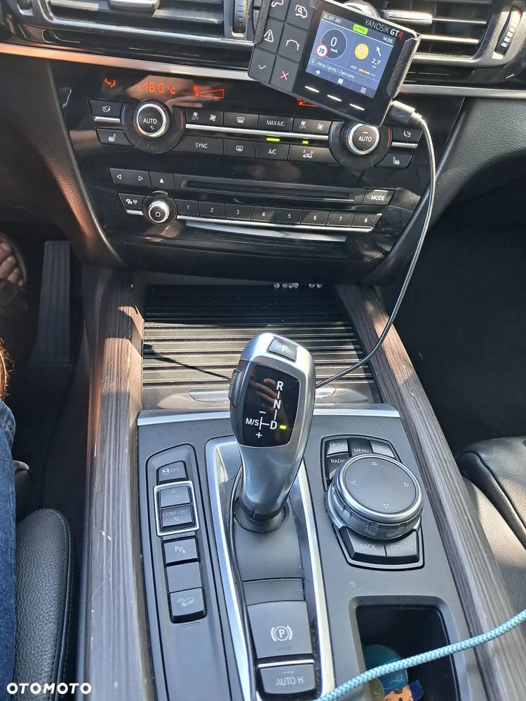 BMW X5 xDrive30d - 24