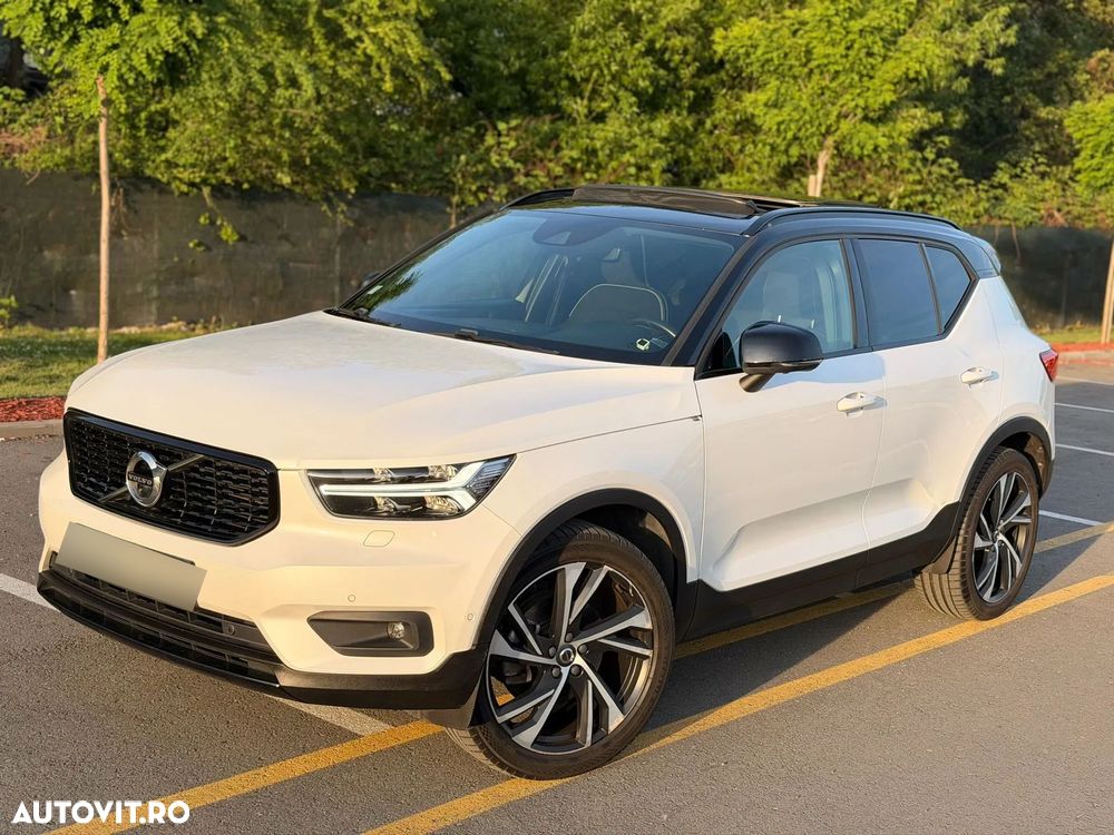 Volvo XC 40 D4 AWD Geartronic R-Design - 1