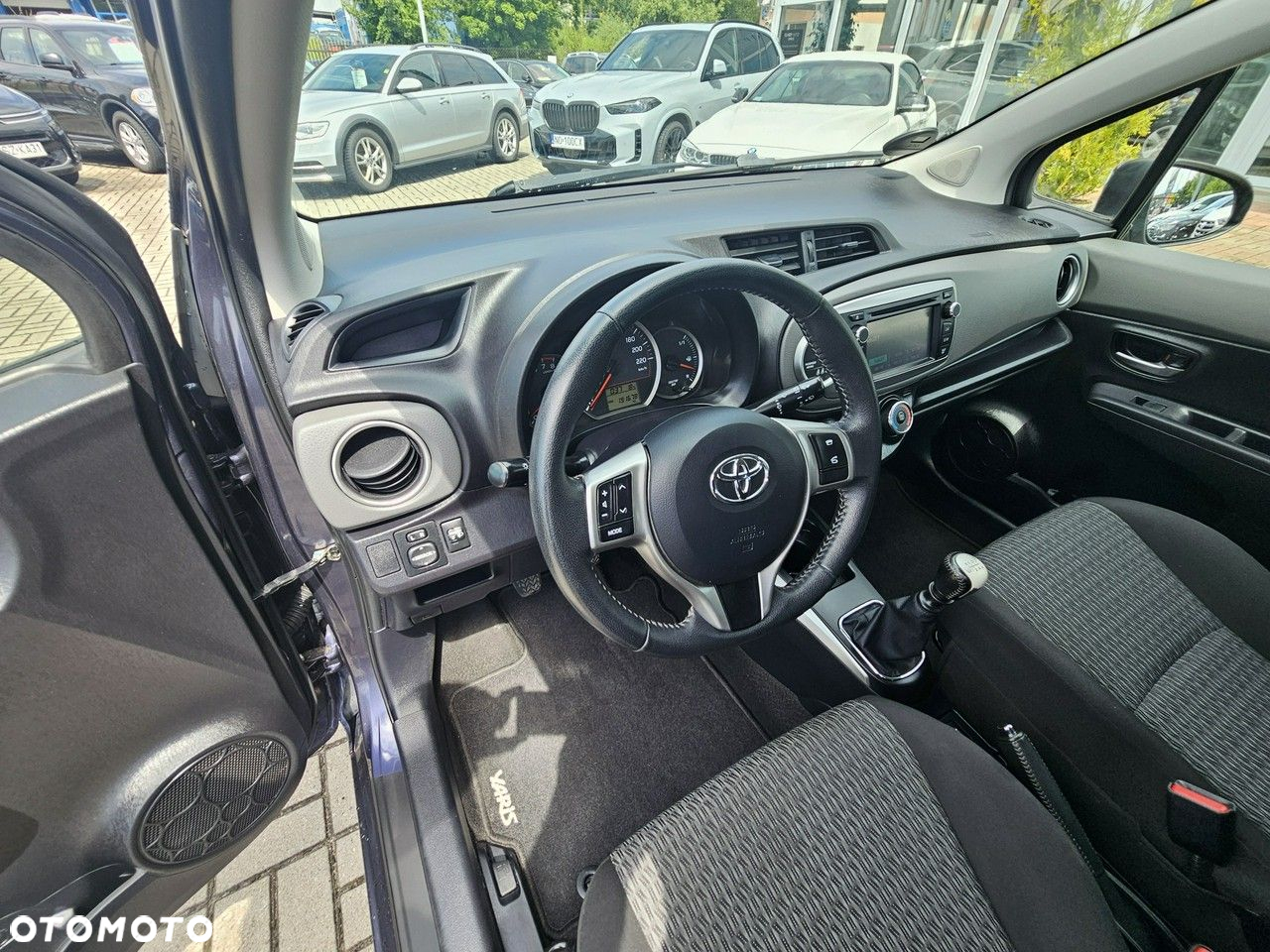 Toyota Yaris 1.33 Premium - 17