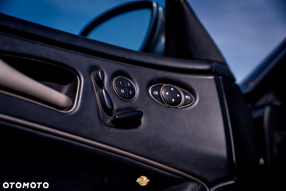 Mercedes-Benz CLS - 15