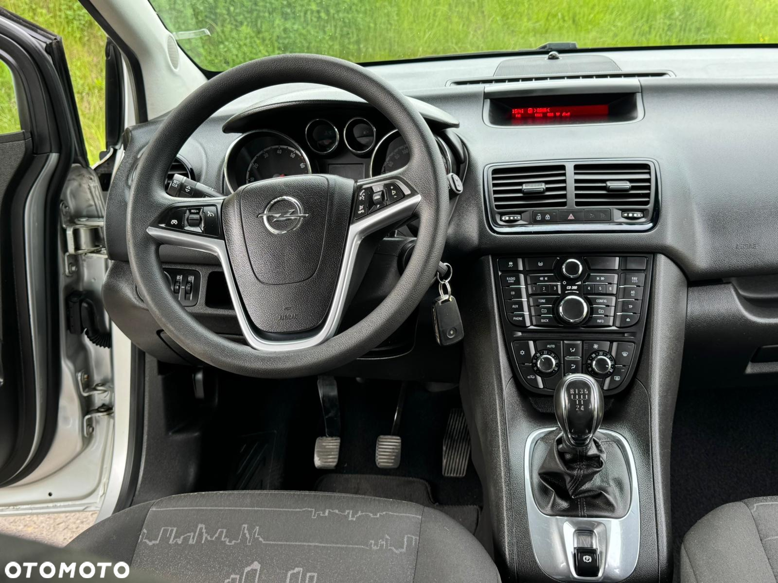 Opel Meriva 1.4 Active - 32