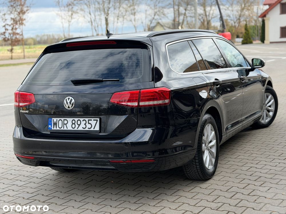 Volkswagen Passat 2.0 TDI SCR DSG Business - 22
