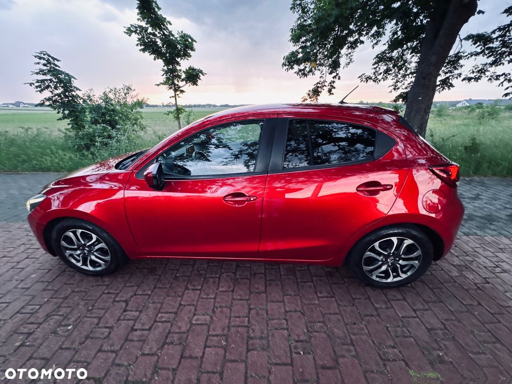Mazda 2 - 16